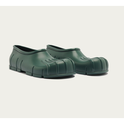 Rain slippers
